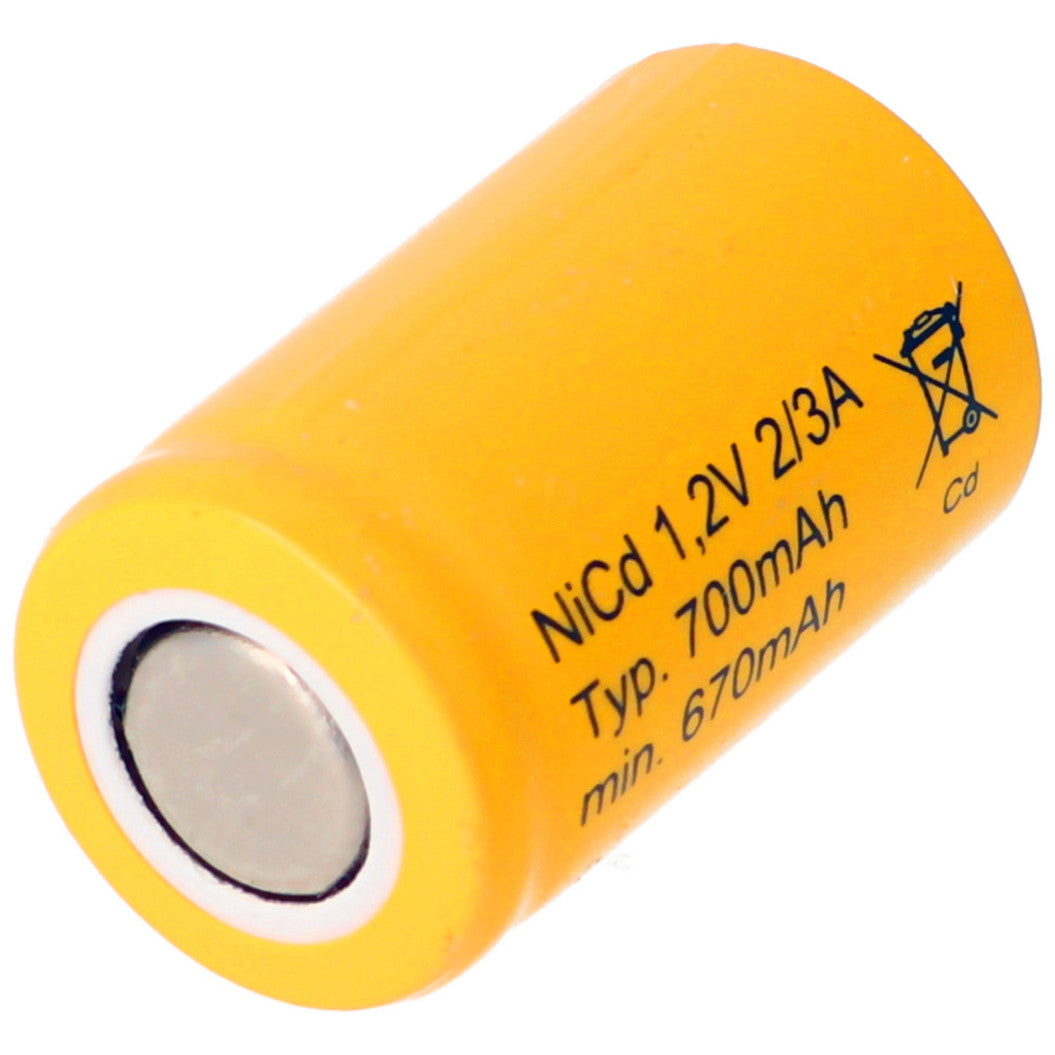 1.2V 700mAh NiCD 2 / 3A バッテリー 28x17mm